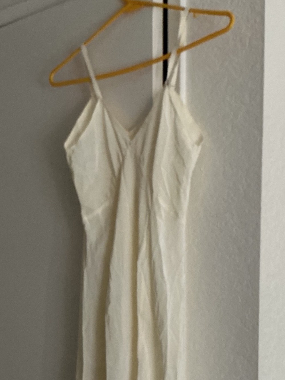 Vintage 1950 slip nightdress pristine condtion. Size medium